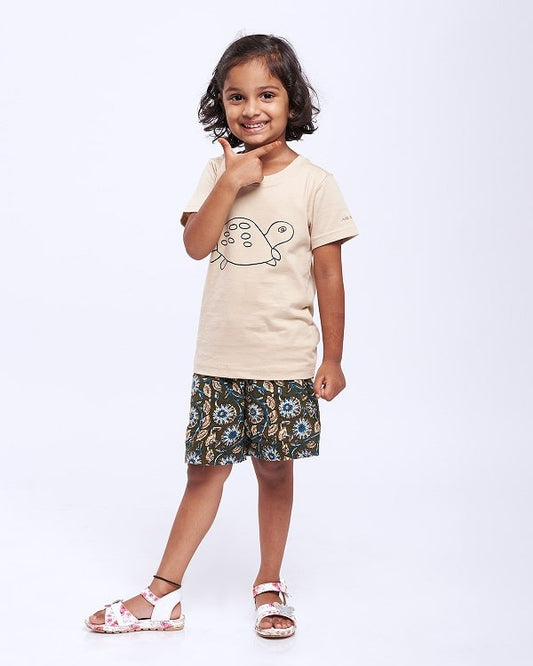 Soft cotton round neck t-shirt with print